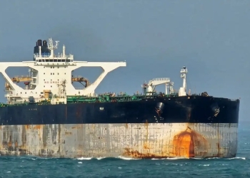 China condena apreensão de navios-petroleiros pelos EUA