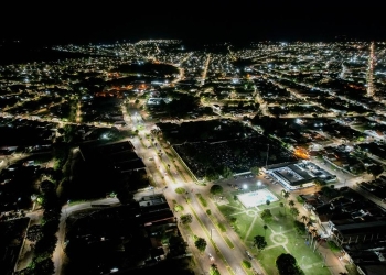 Programa MT Iluminado investiu R$ 179 milhões e instalou 339 mil luminárias de LED