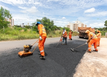 Mais de 5 mil buracos já foram tapados em janeiro pela prefeitura na Capital