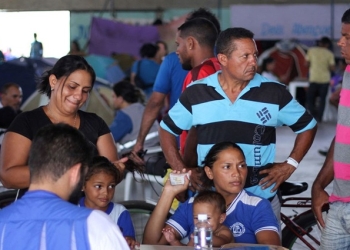 Venezuelanos que vivem no Brasil veem com tristeza crise em seu país