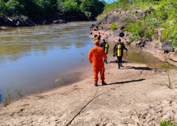 Idoso desaparece durante banho e morre afogado no Rio Araguaia