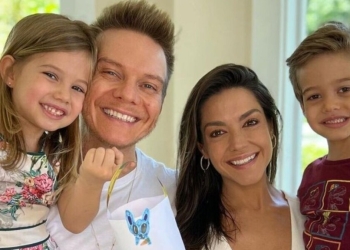 Thais Fersoza celebra tradição em família mantida há dez anos: ‘Todos juntos!’
