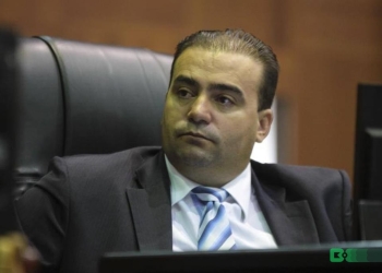 Ex-deputado internado na UTI