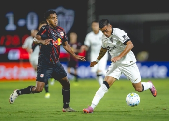 Red Bull Bragantino vence Atlético-MG e mantém 100% de aproveitamento no Brasileirão; Galo segue sem vitórias