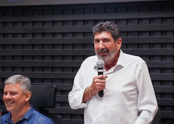 Dr. João promete lutar por implantação de clínica de hemodiálise em Nova Mutum