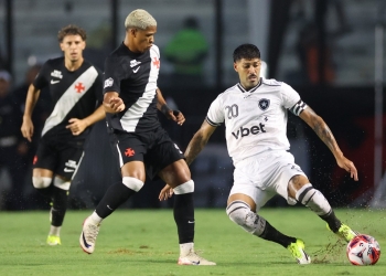 Vasco vence o Botafogo e Fluminense conquista a Taça Guanabara antecipadamente