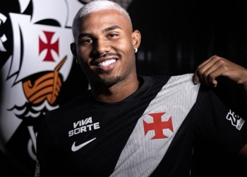 Vasco regulariza documentação de Cuiabano e lateral pode estrear contra o Bahia nesta quarta-feira