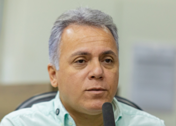 Abilio confirma Reginaldo Teixeira como interino na Educação de Cuiabá