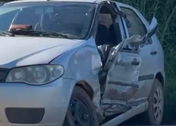 Idosa morre em batida entre carro e carreta na BR-163 em MT