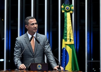 Assis pressiona por delação de Volcaro e quer exposição de todos os envolvidos no caso Banco Master