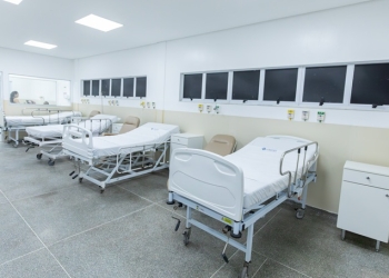 Prefeitura de Cuiabá entrega leitos reformados na UPA Verdão e fortalece atendimento