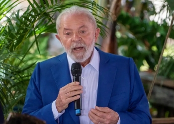 “Não podemos nos conformar com homens matando mulheres”, diz Lula