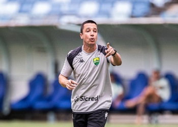 Cuiabá volta a campo após 17 dias e faz estreia na Série B do Brasileiro contra o Sport Recife