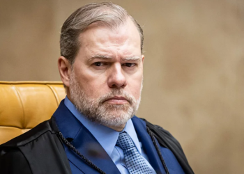 Dias Toffoli declara suspeição em mandado de segurança que pedia instalação de CPI do Banco Master