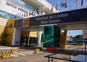 Juíza suspende punições e abre caminho para retorno de auditor acusado de propina ao TCE