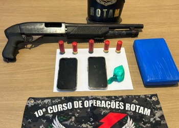 Cerco da Rotam termina com cinco faccionados presos e arsenal apreendido