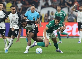 Corinthians segura o Palmeiras e empata em 0 a 0 no Brasileirão