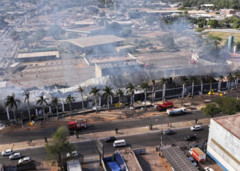 Assembleia aprova R$ 15 milhões para reconstruir Shopping Popular de Cuiabá