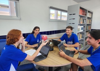 Mais 15 escolas aprovam conversão para gestão cívico-militar; rede passa a contar com 223 unidades