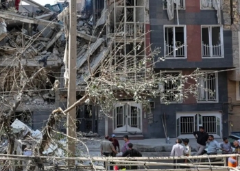 Irã desafia ultimato de Trump: Ormuz jamais retomará status anterior