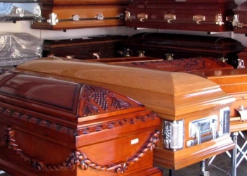 Funerária terá que pagar indenização por entregar caixão com avarias
