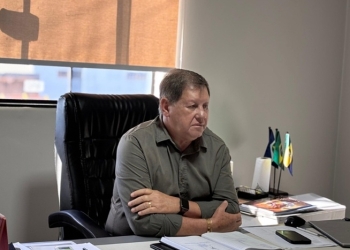 Prefeito sofre derrota na justiça ao solicitar suspensão imediata de processo e pode perder mandato