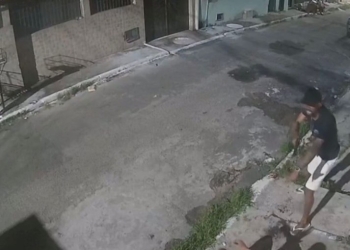 Chacina é registrada por câmeras de segurança na Bahia