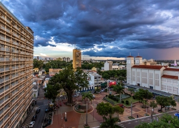 Defesa Civil mantém alerta laranja de chuva e reforça plantão durante feriado e fim de semana em Cuiabá