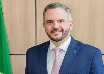 Governo prepara medidas para amenizar reajuste do querosene de aviação