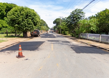 Mutirão intensifica tapa-buracos na Região Sul e avança na Avenida Isaac Póvoas