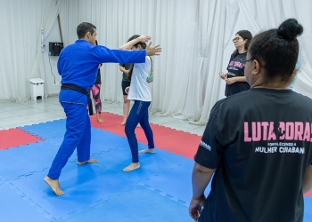 Mulheres do Projeto Lutadoras iniciam jornada de defesa pessoal e fortalecimento em Cuiabá