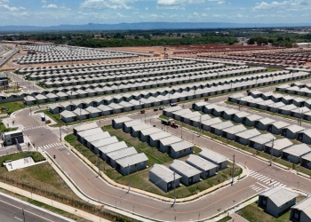 Mais de 1,5 mil moradias estão disponíveis para aquisição com subsídio estadual em Cuiabá e VG