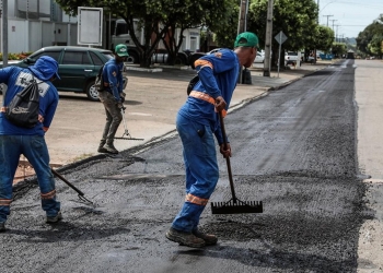 Governo de MT investe R$ 1,8 bilhão em melhoria de mais de 4 mil km de asfalto dentro das cidades