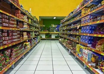Procon Estadual fiscaliza supermercados e lojas de produtos agropecuários em municípios do interior