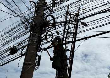 Operação remove mais de 19 toneladas de cabos irregulares na capital e região metropolitana