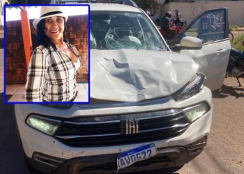 Mulher morre após colisão entre moto e carro da prefeitura em cruzamento sem sinalização