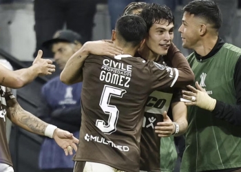 Corinthians perde invencibilidade na Libertadores após revés para o Platense na Neo Química Arena