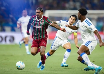 Fluminense empata com Cruzeiro e segue no G-4 do Brasileirão