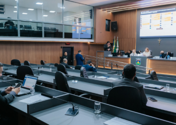 Vereadores de Cuiabá analisam criação de auxílio-aluguel social de até R$ 700