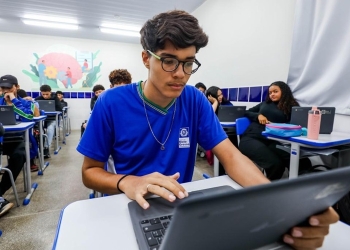 Inscrições para seleção de estudantes no programa de Formação de Pilotos Civis encerram-se neste domingo