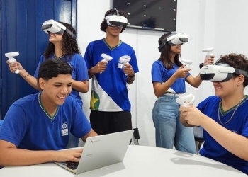 Professores de 42 escolas de Mato Grosso são capacitados  para uso de realidade virtual em sala de aula