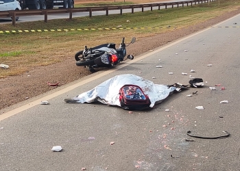 Mulher morre e filho de cinco anos é socorrido em estado grave após acidente na BR-364