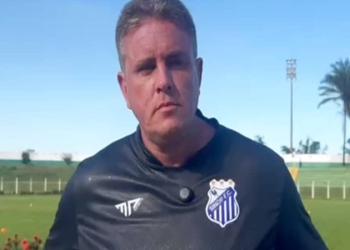 Sinop anuncia saída de Franco Muller mesmo com campanha invicta e time perto do acesso estadual