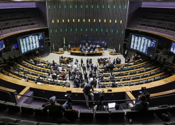 Câmara inicia análise de projeto sobre exploração de minerais críticos