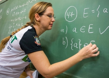 Unemat oferta seletivo unificado com 212 vagas para professores temporários