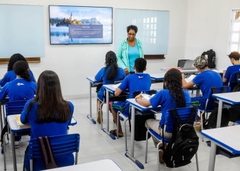 Prazo de posse para professores convocados em concurso começa nesta segunda-feira
