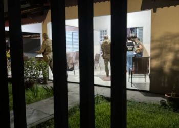 Criminoso morre em confronto com a CORE após ataque a tiros em residência