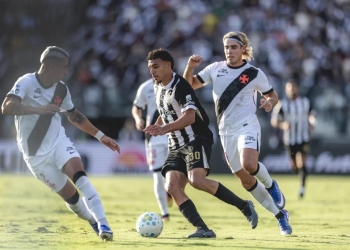 Vasco perde do Atlético-MG e entra na zona de rebaixamento do Brasileirão
