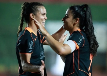 Tecnicamente inferior, Mixto é goleado pelo Corinthians no Canindé