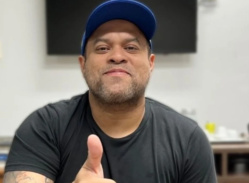 Morre aos 41 anos o humorista cuiabano Xomano Que Mora Logo Ali